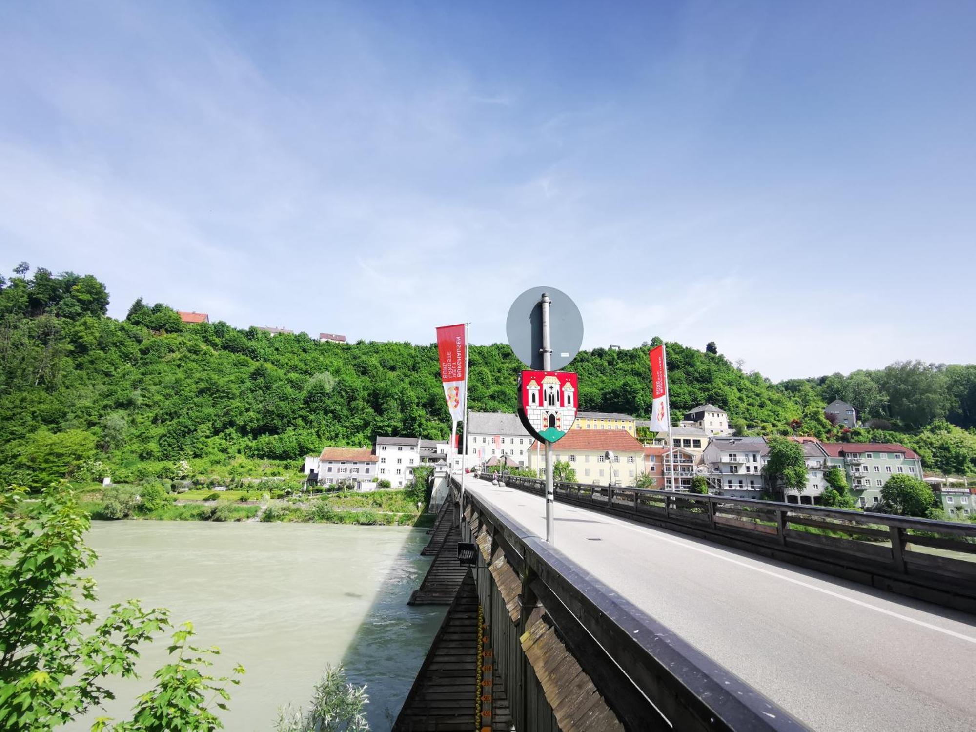 Haus Der Begegnung Heilig Geist Hotel Burghausen Exterior foto