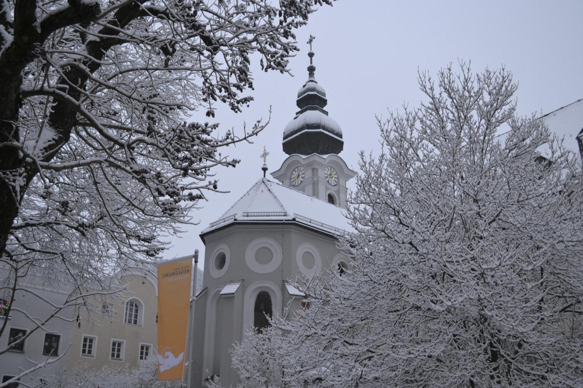 Haus Der Begegnung Heilig Geist Hotel Burghausen Exterior foto